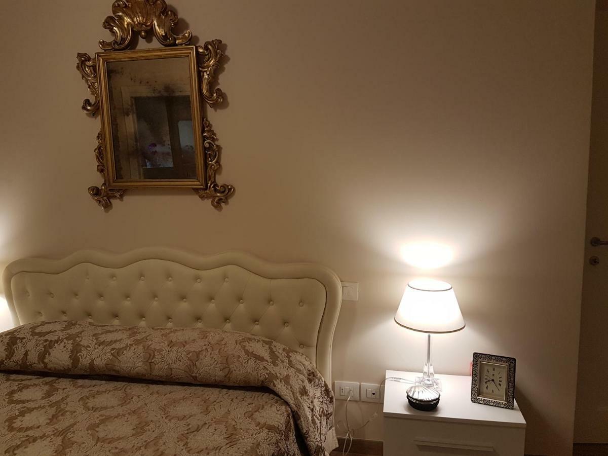 Duomo Luxury Apartment "Palazzo Del Re" Florence Exterior photo